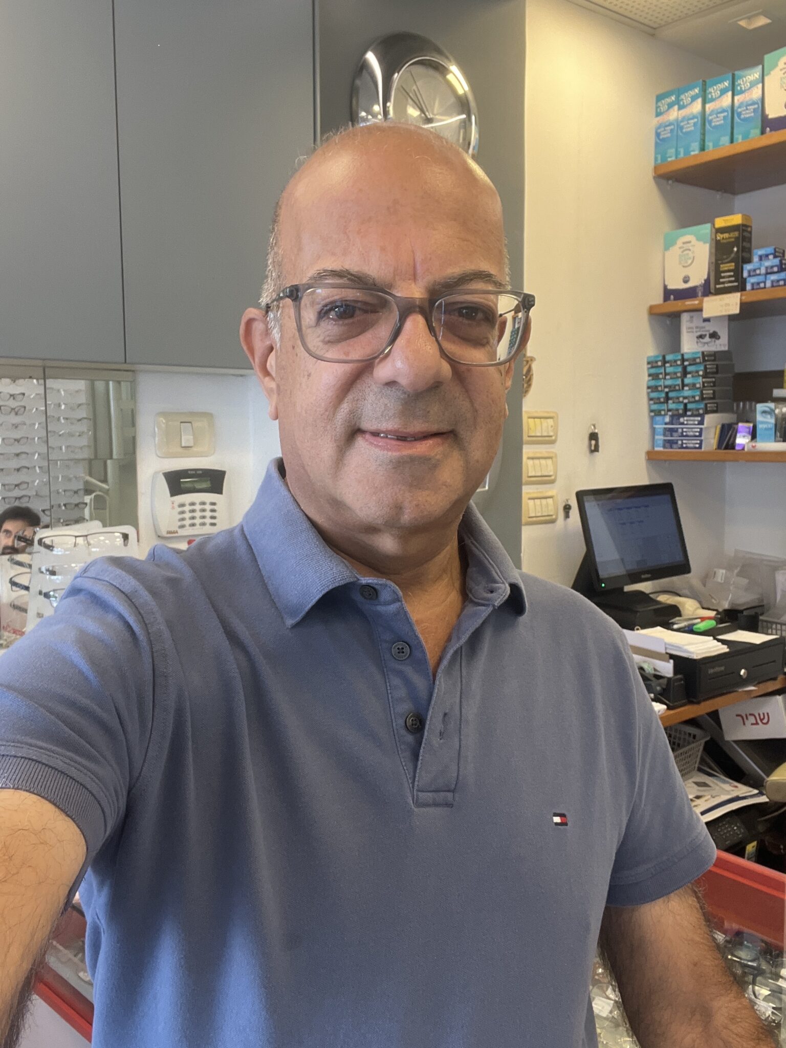 ליאור אופטיקה תל אביב - הבעלים ליאור משעל
